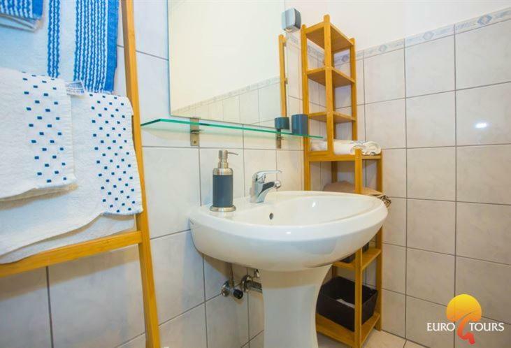 Holiday Home Marina Kaštelir المظهر الخارجي الصورة